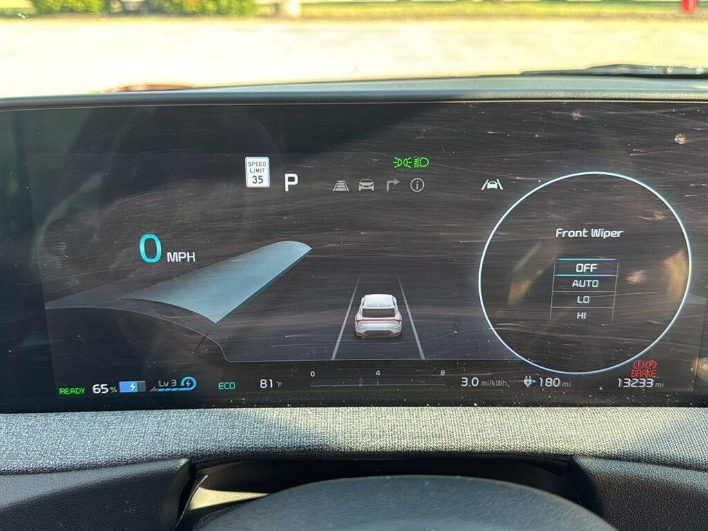 Used 2024 Kia EV6 Light AWD/4WD image 21