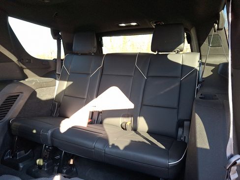 Used 2021 Cadillac Escalade Sport image 5