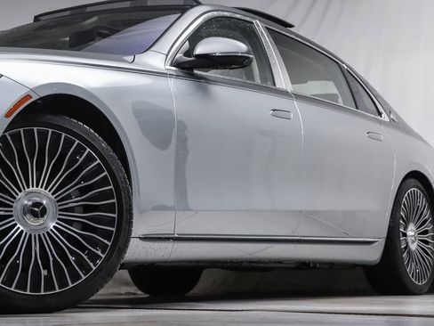 Used 2024 Mercedes-Benz Maybach S 580 4MATIC image 20