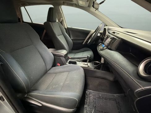 Used 2016 Toyota RAV4 XLE AWD/4WD image 20