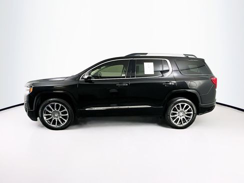 Used 2023 GMC Acadia Denali w/ Denali Ultimate Package FWD image 4
