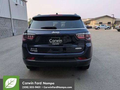 Used 2021 Jeep Compass Latitude AWD/4WD image 4