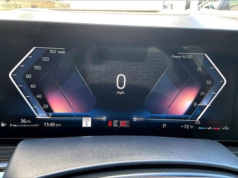 Used 2024 BMW X7 xDrive40i w/ Parking Assistance Package image 2