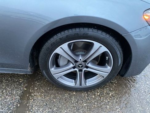 Used 2020 Mercedes-Benz E 350 Sedan image 14