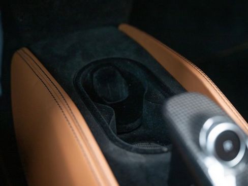 Used 2020 Ferrari F8 Tributo image 47