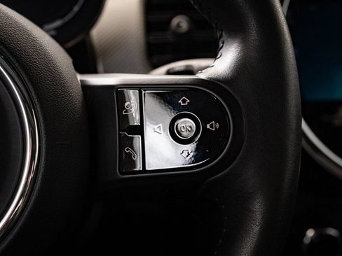 Used 2024 MINI Cooper SE image 29