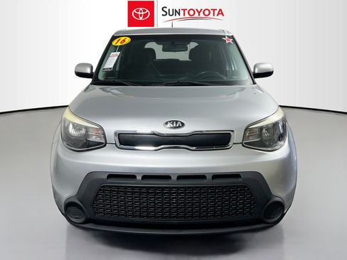 Used 2016 Kia Soul FWD image 10