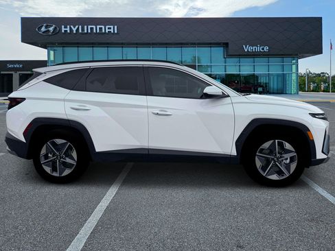 New 2026 Hyundai Tucson SEL FWD image 27