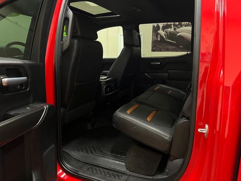Used 2021 GMC Sierra 1500 AT4 w/ AT4 Value Package AWD/4WD image 19