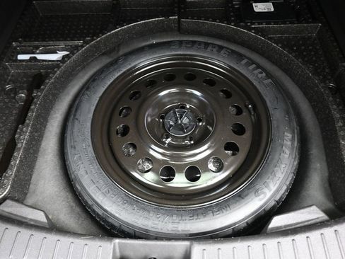 Used 2018 Ford Escape SEL w/ Ford Safe & Smart Package image 47