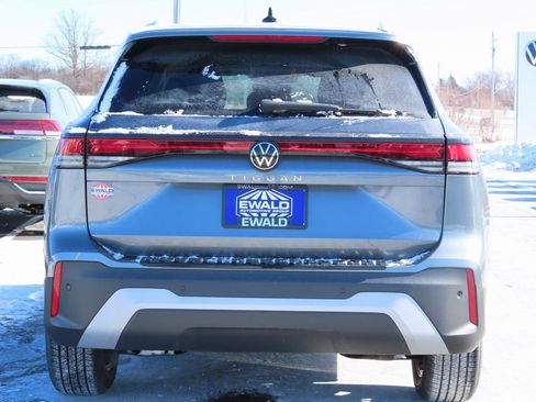 New 2026 Volkswagen Tiguan S FWD image 15