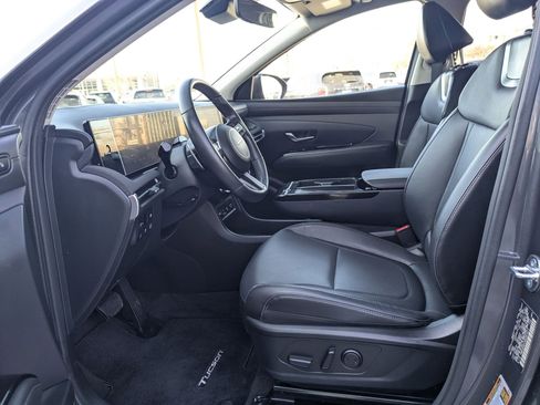 Certified 2025 Hyundai Tucson Limited image 27