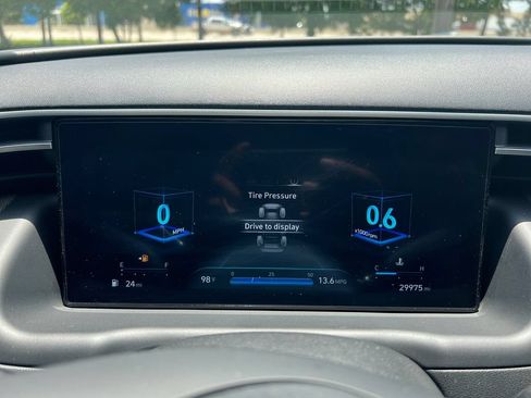 Certified 2023 Hyundai Tucson Limited FWD image 21