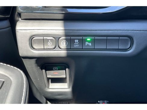 Certified 2023 Acura MDX w/Technology Package image 43