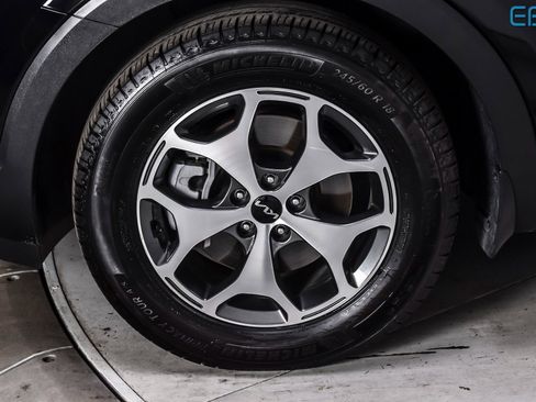 Used 2022 Kia Telluride EX w/ Towing Package image 10