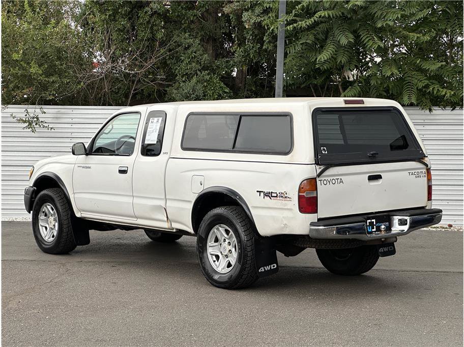 Used 1999 Toyota Tacoma 4x4 Xtracab V6 w/ SR5 Pkg image 12
