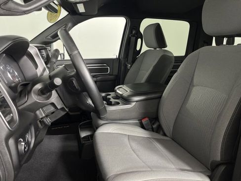 Used 2024 RAM 2500 Big Horn image 17