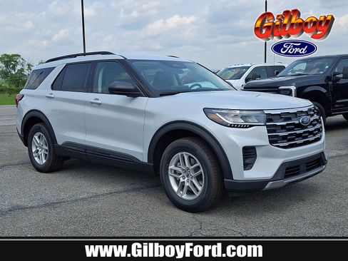 New 2026 Ford Explorer Active AWD/4WD image 1