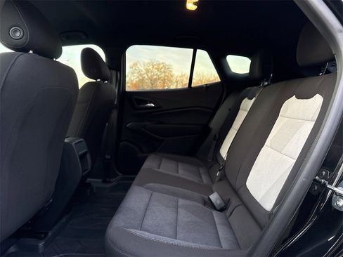 Used 2024 Chevrolet Trax RS w/ Driver Confidence Package image 20