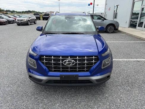Used 2026 Hyundai Venue SEL FWD image 3