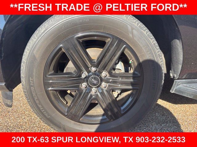 Used 2021 Ford Expedition XLT RWD image 5