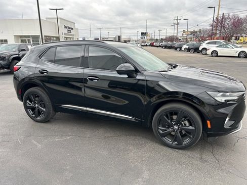 Used 2022 Buick Envision Essence w/ Sport Touring Package image 5