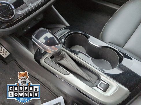 Used 2024 Buick Envista Sport Touring w/ Convenience I Package image 32