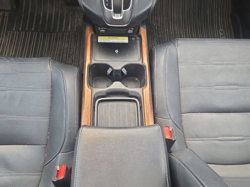 Used 2020 Honda CR-V Touring image 16