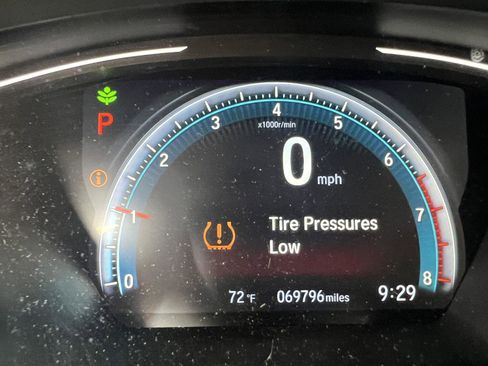 Used 2019 Honda Civic EX image 12