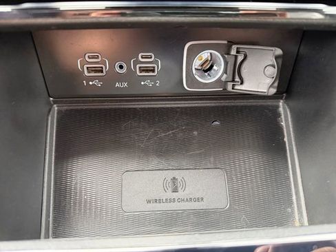 Used 2023 Jeep Grand Cherokee L Limited w/ Luxury Tech Group II AWD/4WD image 26