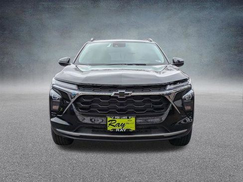 New 2026 Chevrolet Trax LT w/ Driver Confidence Package image 9