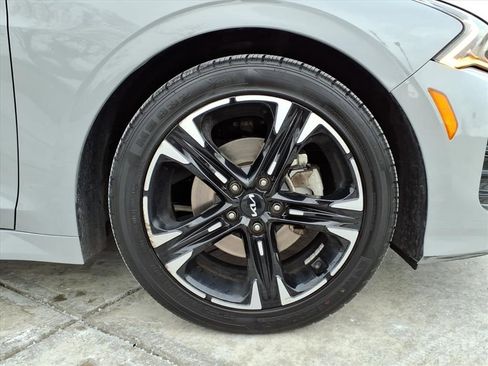Used 2023 Kia K5 GT-Line w/ GT-Line Premium Package image 9