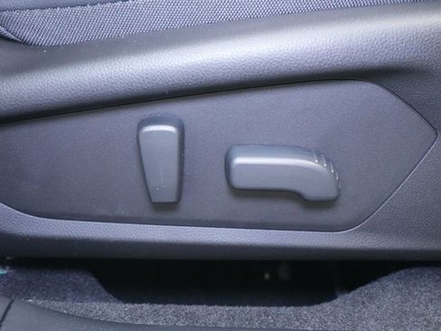 Used 2026 Subaru Outback Touring image 32