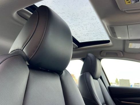 New 2026 MAZDA MAZDA3 2.5 Turbo Sedan w/Premium Plus image 17