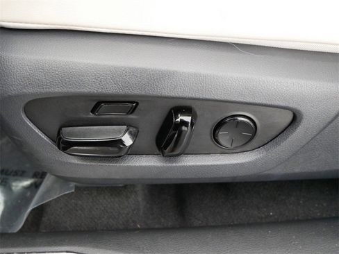 Certified 2025 Lexus RX 350 AWD image 15