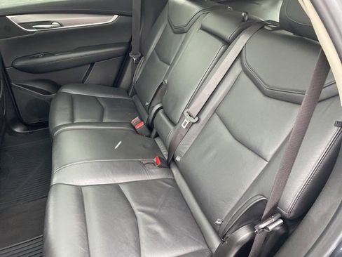 Used 2019 Cadillac XT5 Luxury w/ LPO, Radiant Package image 28