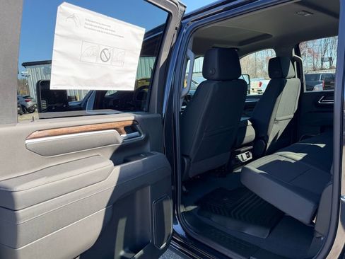 New 2026 GMC Sierra 2500 SLE image 10