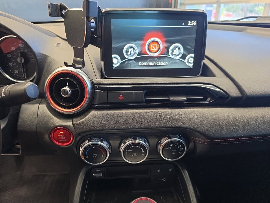Used 2017 MAZDA MX-5 Miata RF Grand Touring RWD image 16