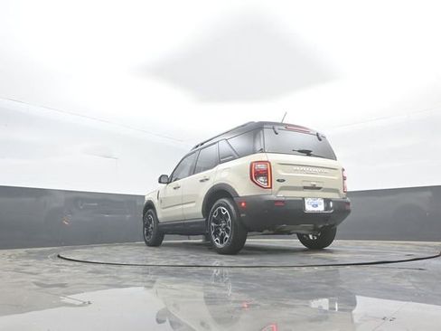 Used 2025 Ford Bronco Sport Outer Banks AWD/4WD image 36