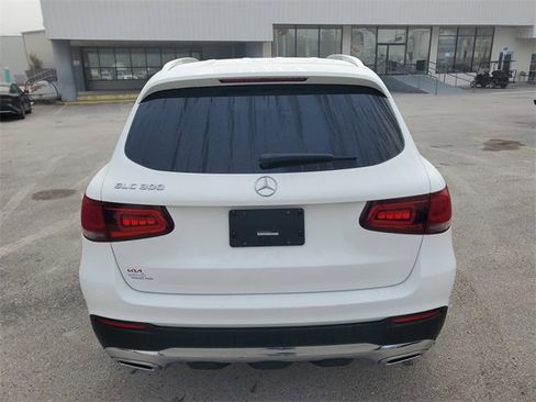 Used 2022 Mercedes-Benz GLC 300 image 8