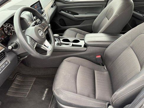 Used 2023 Nissan Altima 2.5 SV image 20