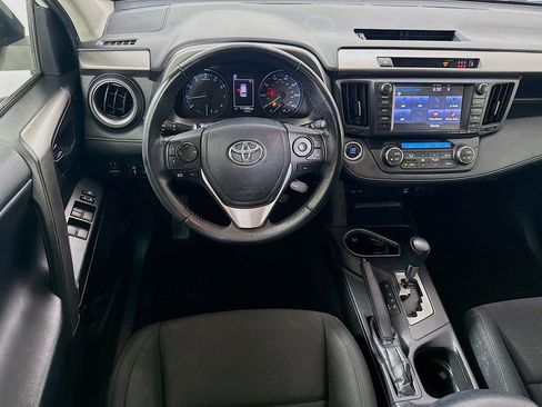 Used 2018 Toyota RAV4 XLE FWD image 20