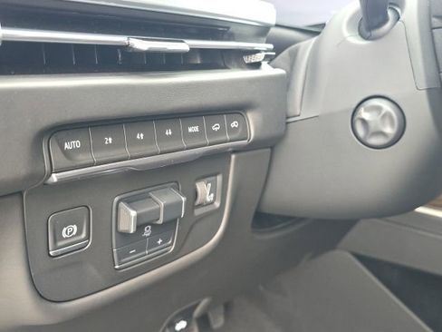 Used 2025 Cadillac Escalade Sport Platinum AWD/4WD image 27