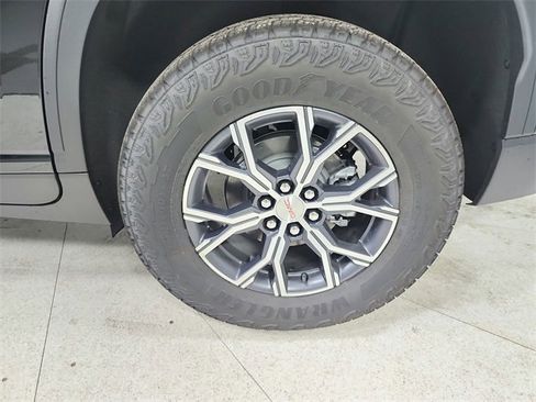 New 2026 GMC Acadia AT4 w/ Super Cruise Package image 47