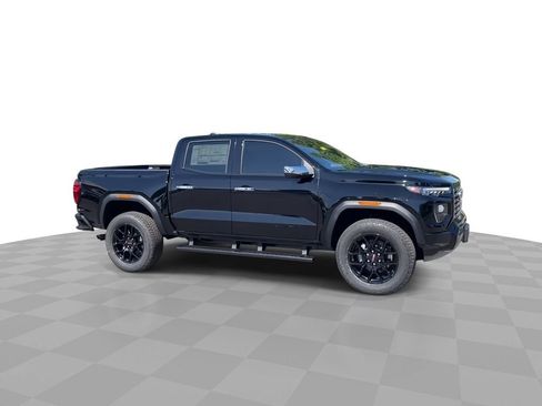 New 2025 GMC Canyon Denali w/ LPO, Denali Black Edition AWD/4WD image 9