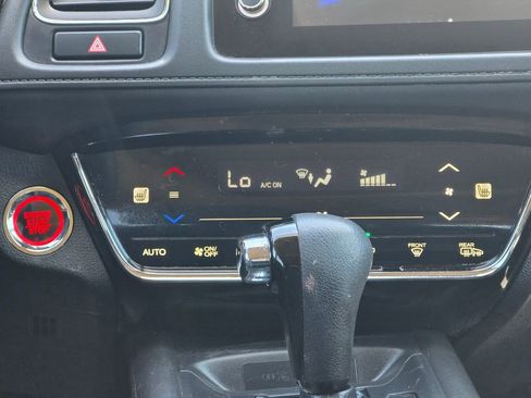 Used 2022 Honda HR-V EX image 14