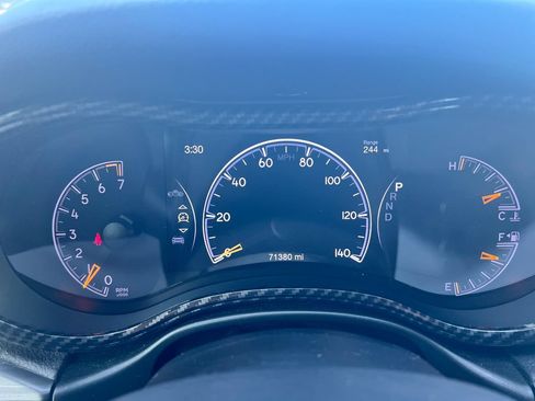 Used 2021 Jeep Grand Cherokee Laredo X AWD/4WD image 23
