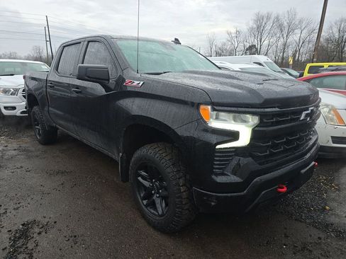 Used 2023 Chevrolet Silverado 1500 LT Trail Boss w/ Protection Package image 3