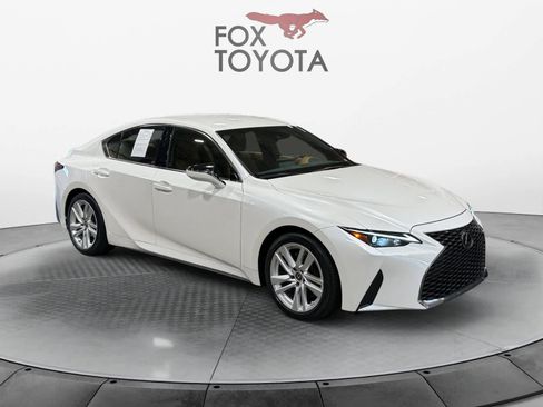 Used 2022 Lexus IS 300 w/ Accessory Package RWD image 8