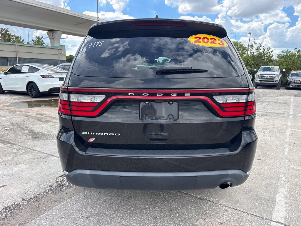 Used 2023 Dodge Durango SXT AWD/4WD image 4